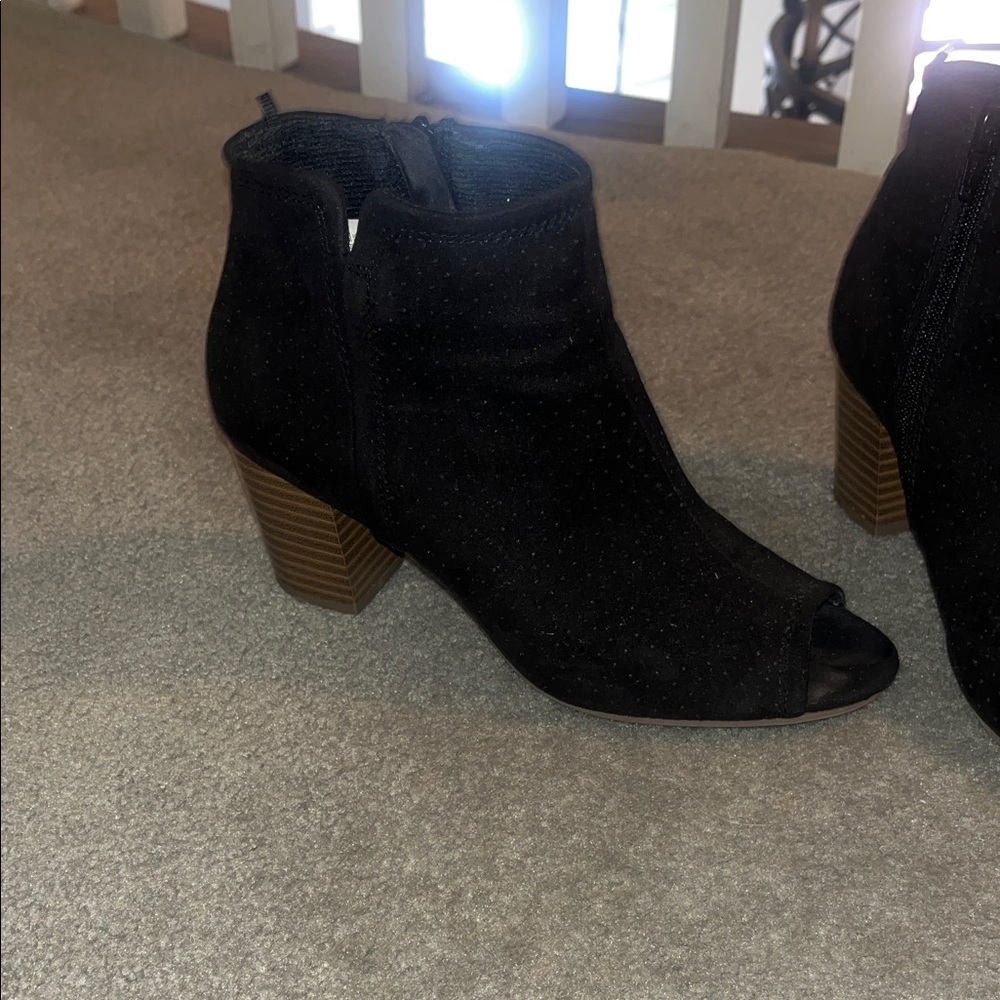 Old Navy Black Peep-Toe Ankle Boots - Picture 2 of 4